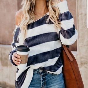Vici NWT blue and white striped sweater M/L